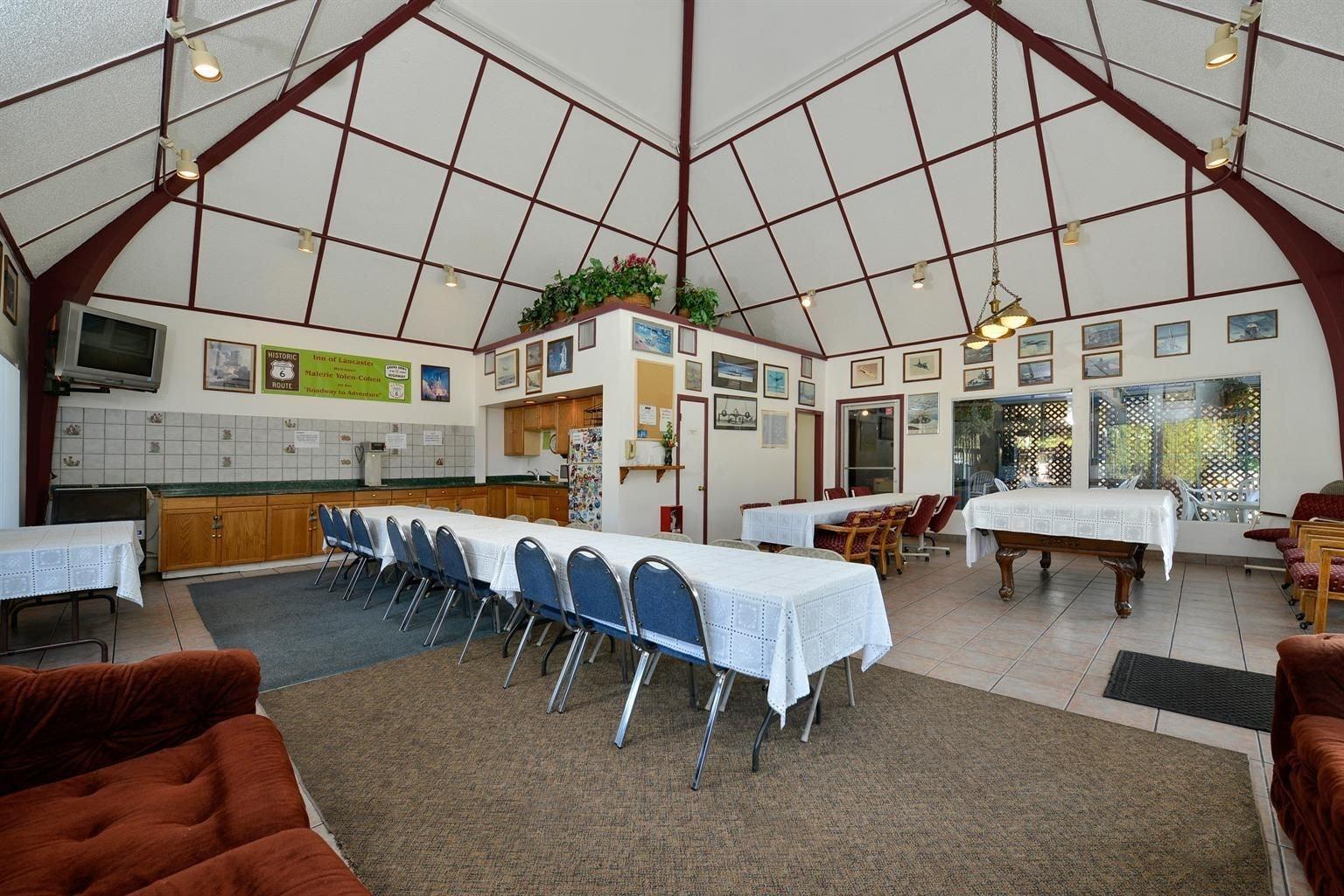 Americas Best Value Inn & Suites - Lancaster Kültér fotó