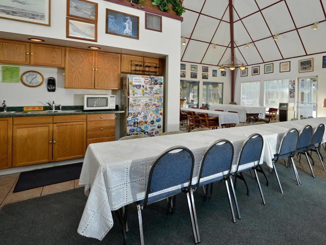 Americas Best Value Inn & Suites - Lancaster Kültér fotó